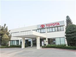 Khoan cấy ngược bulong treo cho dự án tại Nhà máy Toyota Vĩnh Phúc bằng Hóa Chất HILTI - HVU